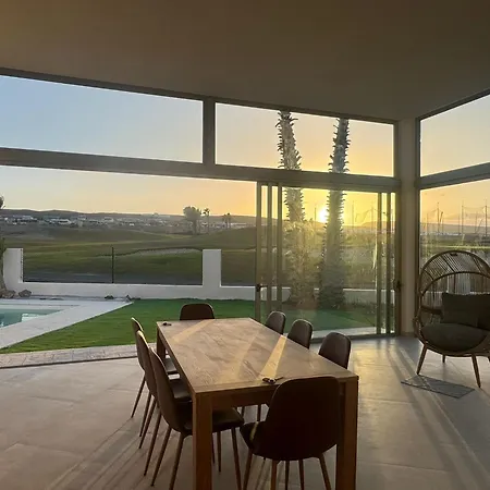 Atlantic Breeze ヴィラ *